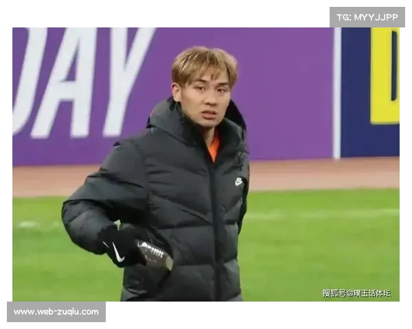 中国球员吴兴涵抵达西班牙，与津门虎会合训练